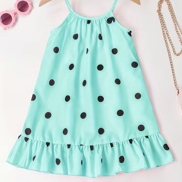 NWT Cute Girls Dress! - Picture 1 of 5
